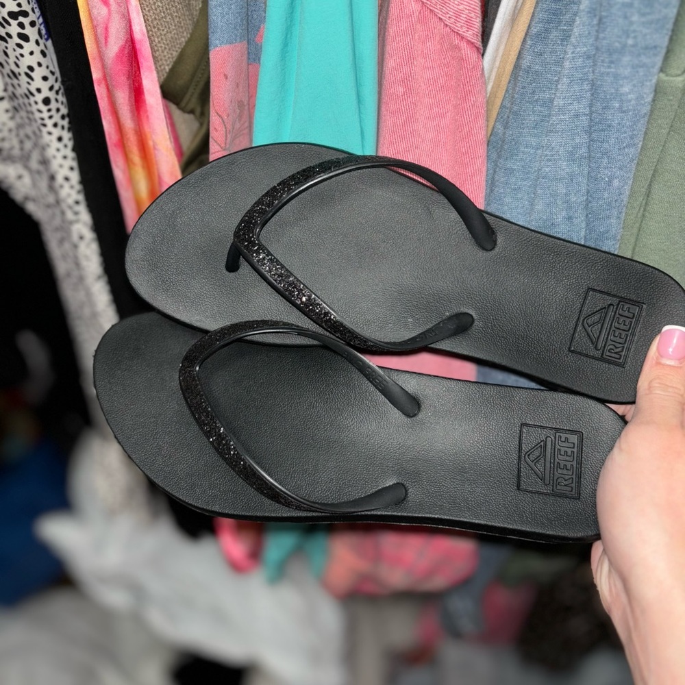 Reef flip flops